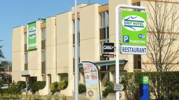 Brit Hotel Toulouse Colomiers – L’Esplanade | Occitanie - Haute-Garonne - Toulouse (ve civarı) - Colomiers