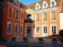 Logis Hotel De La Cote D'or | Bourgogne-Franche-Comte - Cote d'Or (bölge) - Semur-en-Auxois