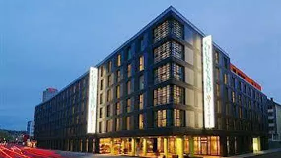 Courtyard by Marriott Cologne | Kuzey Ren-Westfalia - Köln (ve civarı) - Köln - Ren'in Sol Yakası