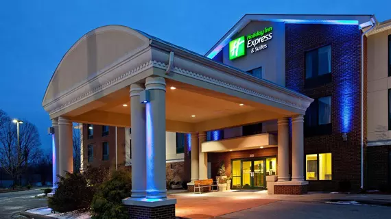 Holiday Inn Express & Suites Tell City | Indiana - Tell City