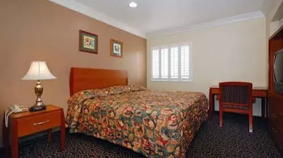 Motel 6 Anaheim - Convention Center | Kaliforniya - Orange County - Anaheim - Anaheim Resort