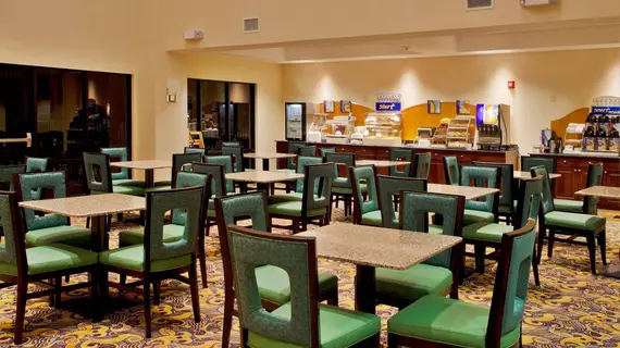 Holiday Inn Express Orlando-Ocoee East | Florida - Orlando (ve civarı) - Orlando