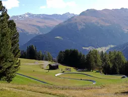 Snow & Mountain Resort Schatzalp | Maloja District - Graubuenden - Davos