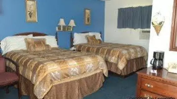 Saco River Motor Lodge & Suites | New Hampshire - Center Conway