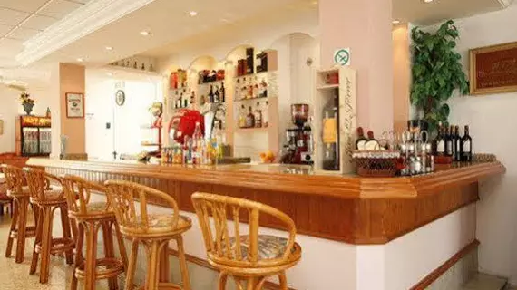 Fergus Plaza Santa Ponsa - Adults Only | Balearic Adaları - Mayorka Adası - Calvia - Santa Ponsa