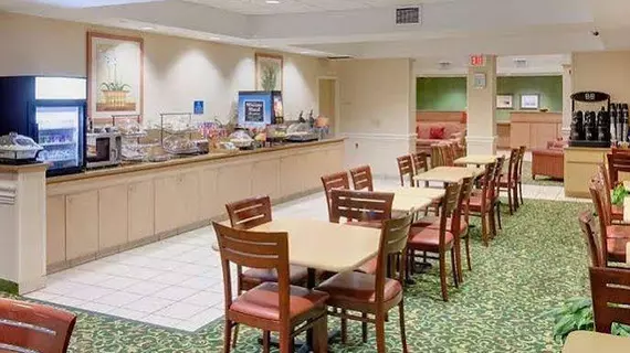 Fairfield Inn and Suites by Marriott Clearwater | Florida - St. Petersburg - Clearwater (ve civarı) - Clearwater