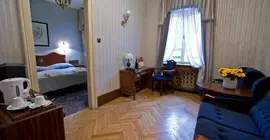 Hotel Francuski | Küçük Polonya Voyvodalığı - Krakow (ve civarı) - Krakow - Stare Miasto