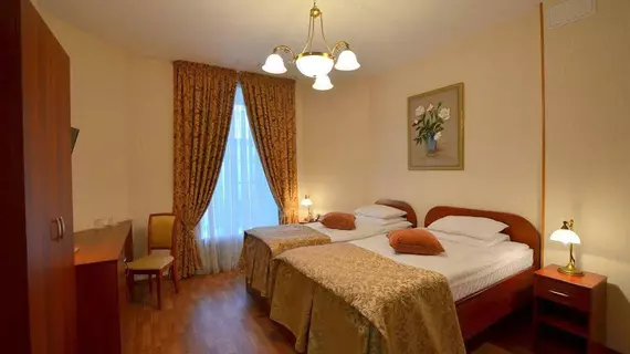 Hotel Vera | Leningrad Bölgesi - St. Petersburg (ve civarı) - St. Petersburg - Tsentralny