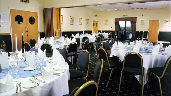 Reading Lake Hotel | Berkshire (kontluk) - Reading