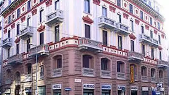 Hotel Brianza | Lombardy - Milano (ve civarı) - Milano - Merkez İstasyonu