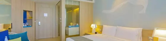 Holiday Inn Pattaya | Chonburi (vilayet) - Pattaya (ve civarı) - Pattaya - Pattaya Körfezi