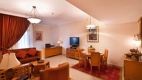 Mercure Dubai Barsha Heights Hotel Suites & Apartments | Dubai - Dubai