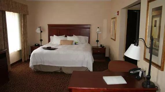 Hampton Inn & Suites Greensburg | Indiana - Greensburg (ve civarı) - Greensburg