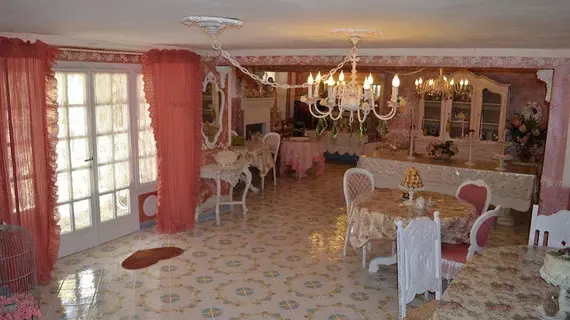 B&B Della Mimosa | Lombardy - Brescia (il) - Desenzano del Garda