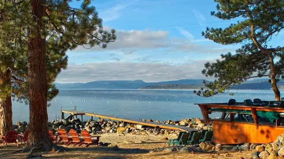 Red Wolf Lakeside Lodge | Kaliforniya - Lake Tahoe (ve civarı) - Tahoe Vista