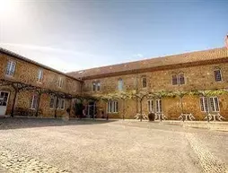 Logis Hotel Restaurant Le Prieure | Occitanie - Hautes-Pyrenees - Madiran