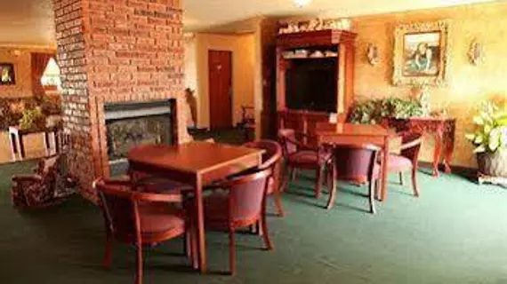 CandleLight Inn & Suites | Oklahoma - McAlester (ve civarı) - Savanna