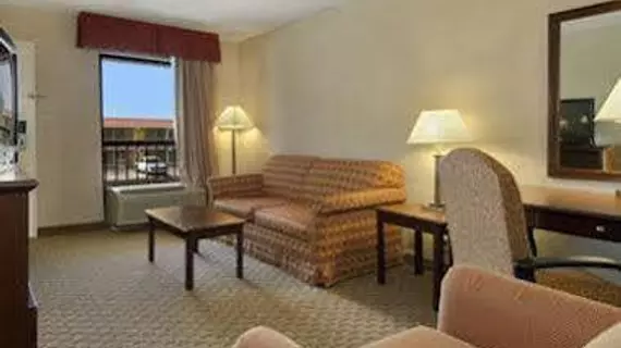 Baymont Inn & Suites Mobile | Alabama - Mobile (ve civarı) - Mobile