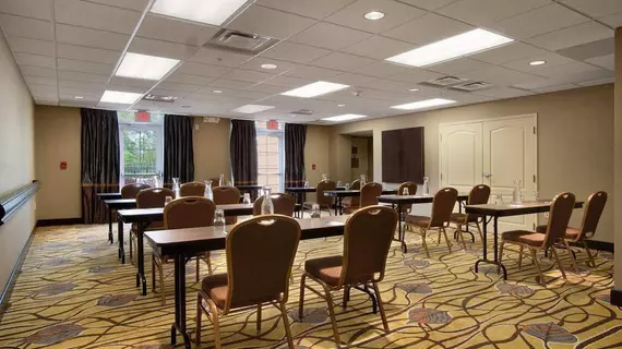 Homewood Suites by Hilton Rochester/Greece, NY | New York - Rochester (ve civarı) - Rochester