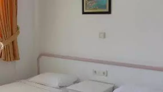 Rhodes Apartments | Muğla - Marmaris - İçmeler