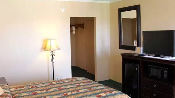 Grand Motor Inn, Hotel & Restaurant | New Mexico - Deming