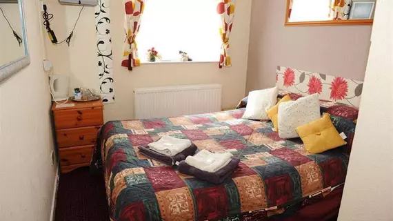 The May-Dene Hotel | Lancashire (kontluk) - Blackpool - Güney Sahili