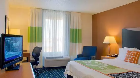 Fairfield Inn and Suites by Marriott Madison West / Middleton | Wisconsin - Madison (ve civarı) - Middleton