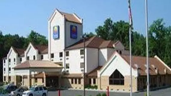 Comfort Inn & Suites Lavale | Maryland - Cumberland (ve civarı) - LaVale