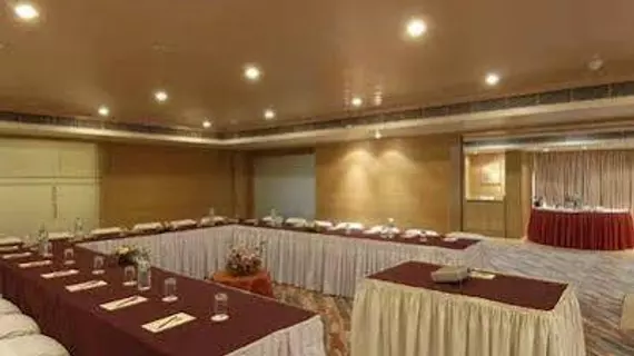 Quality Hotel The Regency | Maharaştra - Pune Bölgesi - Pune