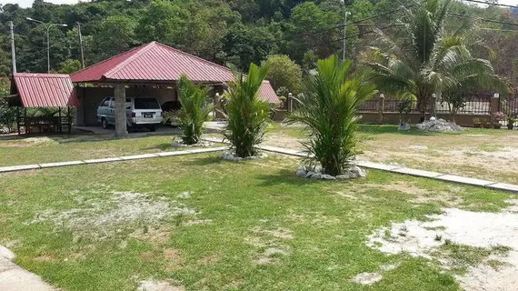 Pemandangan Indah Guest House | Kedah - Langkawi