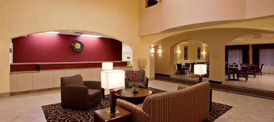 La Quinta Inn & Suites NE Long Beach / Cypress | Kaliforniya - Los Angeles County - Hawaiian Gardens