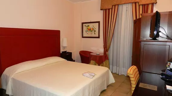 Hotel Il Mulino | Sicilya - Messina (vilayet) - Capo d'Orlando