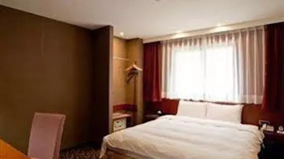 Orange Hotel - Linsen, Taipei | Taypey (ve civarı) - Taypey - Zhongshan