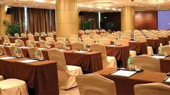 Grand Soluxe Zhongyou Hotel Shenzhen | Guangdong - Şenzen (ve civarı) - Shenzhen - Nanshan