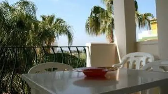 Apartamentos Serviden La Fontana | Valencia Bölgesi - Alicante (vilayet) - Marina Alta - Denia - Torrecarrals