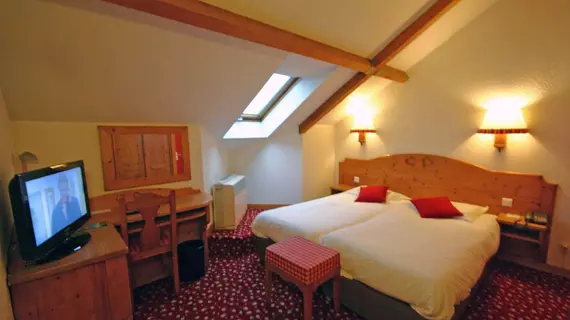 Best Western Auberge de Jons | Auvergne-Rhone-Alpes - Rhone (bölge) - Lyon (ve çevresi) - Jons