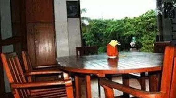 Bardays Inn | Goa - Kuzey Goa - Calangute