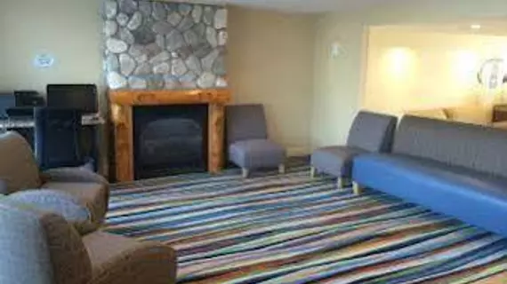 Baymont Inn & Suites St. Ignace Lakefront | Michigan - St Ignace