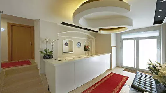 Taksim Plussuite Hotel |  Istanbul  - Beyoğlu - Sütlüce Mahallesi