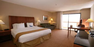 Holiday Inn Express Hotel & Suites Ventura Harbor