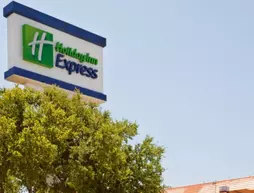 Holiday Inn Express Hotel & Suites Irving DFW Airport North | Teksas - Dallas (ve civarı) - Irving