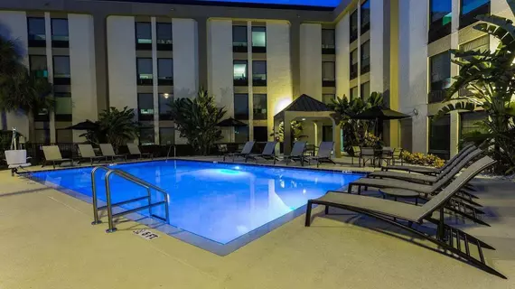 Hampton Inn Daytona Speedway-Airport | Florida - Daytona Beach (ve civarı) - Daytona Beach