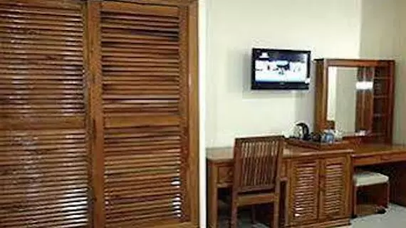 Chea Rithy Heng Hotel & KTV | Koh Kong - Phnom Penh (ve çevresi) - Phnom Penh - Boeung Keng Kang - Chamkar Mon