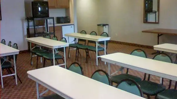 Pine Bluff Inn & Suites | Arkansas - Pine Bluff (ve civarı) - Pine Bluff