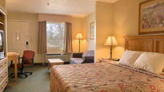 Days Inn and Suites Stuttgart | Arkansas - Hazen (ve civarı) - Stuttgart