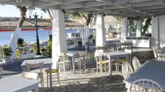 RK BEACH HOTEL | Ege Adaları - Santorini