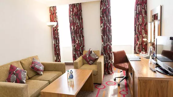 Hilton London Olympia | Londra (ve civarı) - Kensington - Holland Parkı