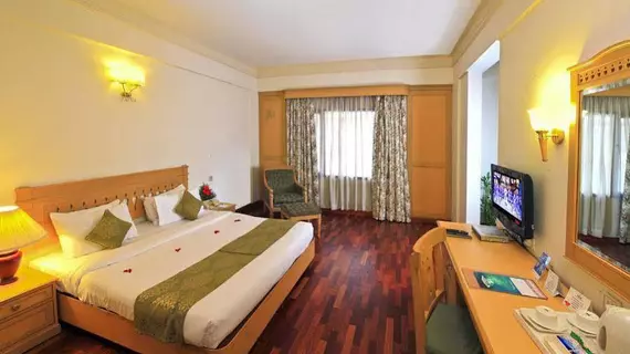 Abad Atrium Cochin | Kerala - Ernakulam Bölgesi - Koşin (ve civarı) - Koçi