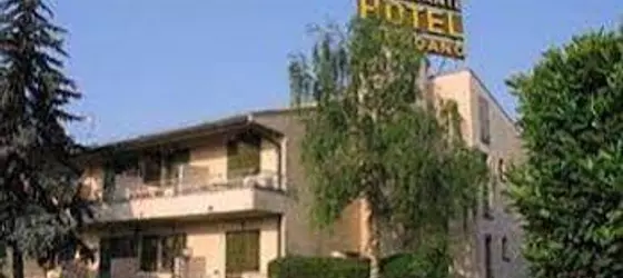 Hotel Ristorante Giordano | Lombardy - Bergamo - Bergamo (ve civarı) - Cavernago