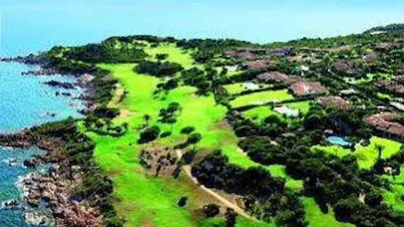 Due Lune Resort Golf & Spa | Sardinya - Sassari - San Teodoro